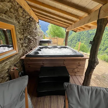 Au Coeur Des Pyrenees Avec Jacuzzi Melles
