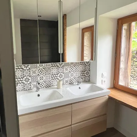 Au Coeur Des Pyrenees Avec Jacuzzi شاليه