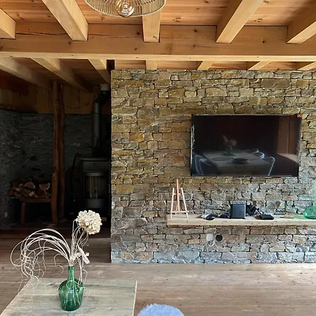 Au Coeur Des Pyrenees Avec Jacuzzi شاليه *